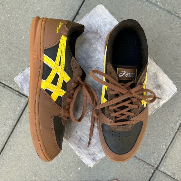 Onitsuka SKYHAND OG Sneaker Black Coffee/Tai Chi Yellow - Picture 1 of 10
